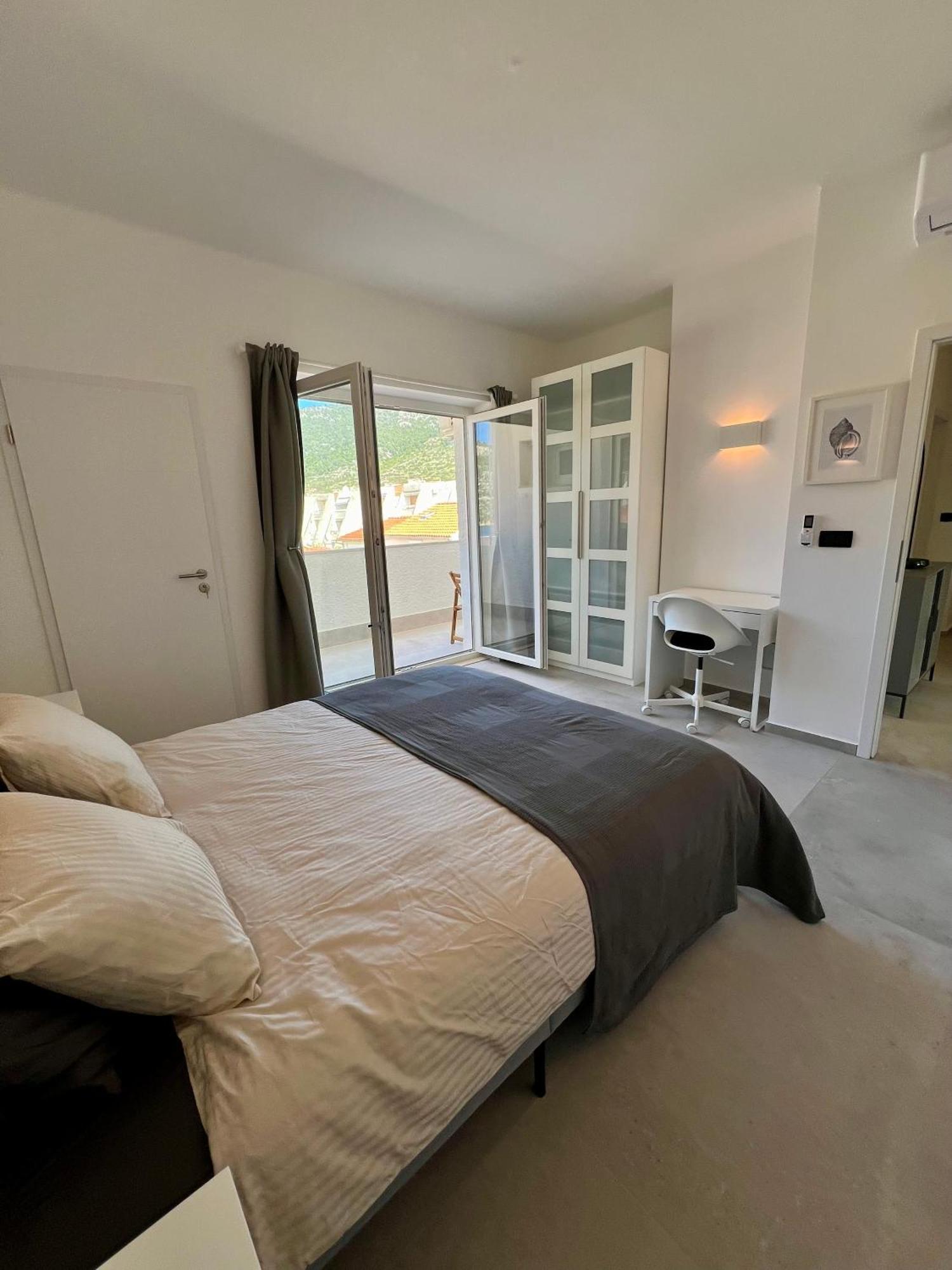 Newly Refurbished Haven Apartment *